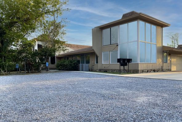 1600 Jenks Ave, Panama City, FL 32405